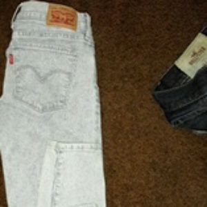 Womens super skinny Levi jeans